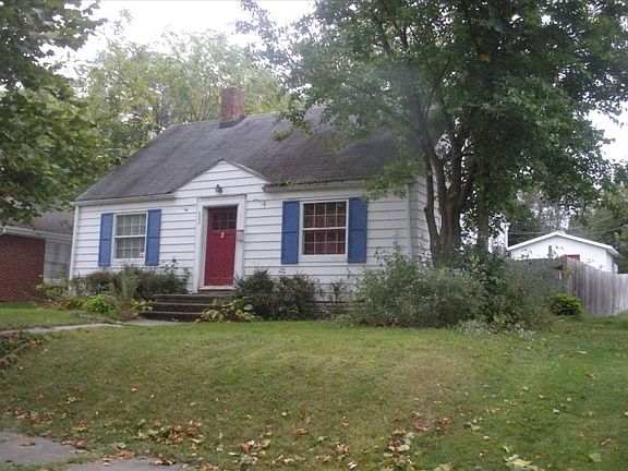 3rd image of 822 E Oakside St