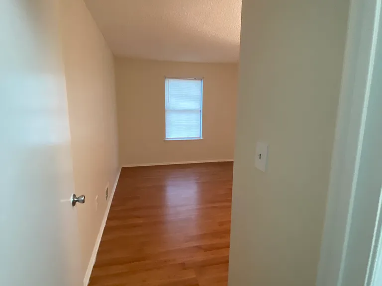 269 Kempsey Dr — Photo 19