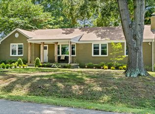 1661 Valley Rd, Clarksville, TN 37043