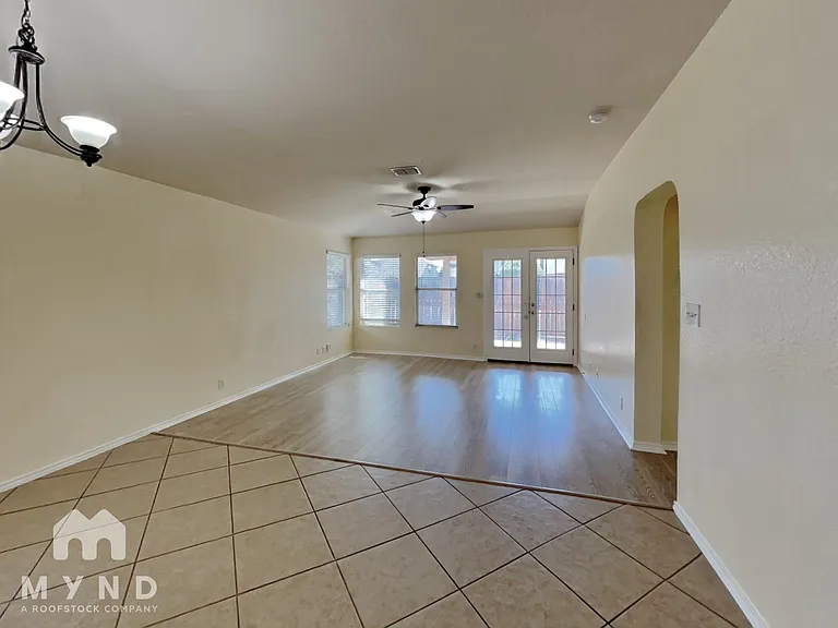 11214 Bold Forbes — Photo 6