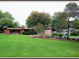 6 Nixon Pl, Lockport, NY 14094