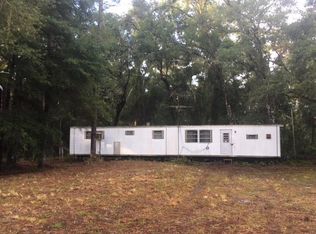 586 NE 412th Ave, Old Town, FL 32680