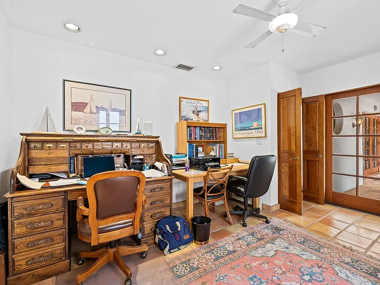 1511 E Lake Dr — Photo 21