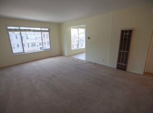 890 34th Ave #8, San Francisco, CA 94121