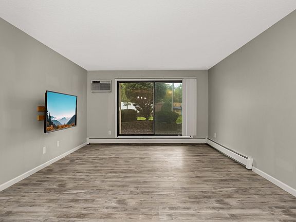 4th image of 3914 Foss Rd APT 101