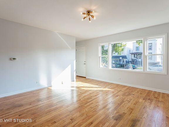 3rd image of 1616 N Monticello Ave