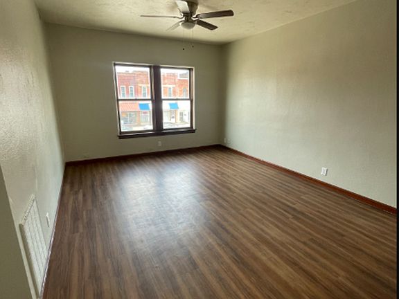 5th image of 208-212 S Minnesota Ave #202