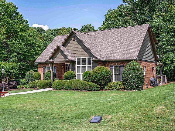 4th image of 6721 Clear Creek Cir