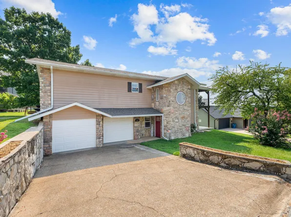 32 Arrowood Lane, Kimberling City, MO 65686