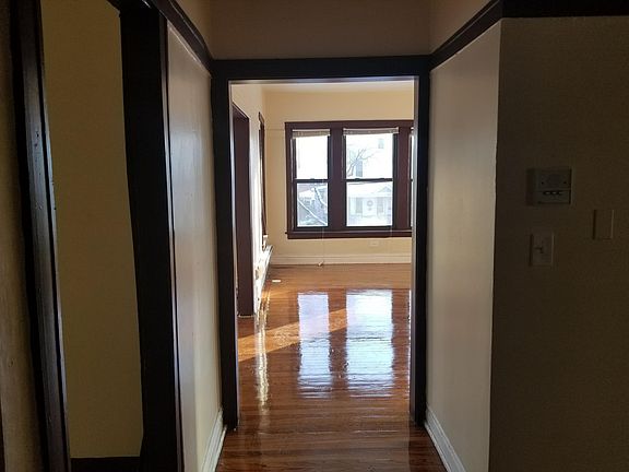 3rd image of 5706 W Race Ave #3