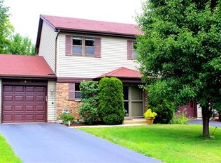 23W444 Spyglass Ct, Naperville, IL 60540
