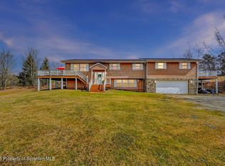 41 Show Kase Rd, Clifford Township, PA 18421