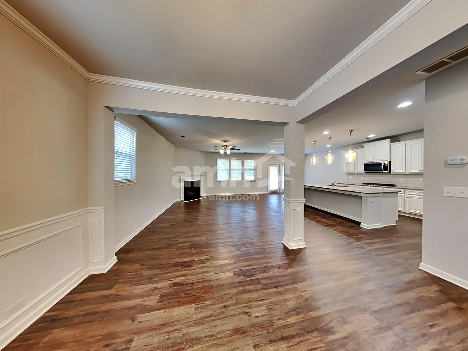 5 bed, 3.0 bath, 3310 sqft, $2,995 — Photo 4