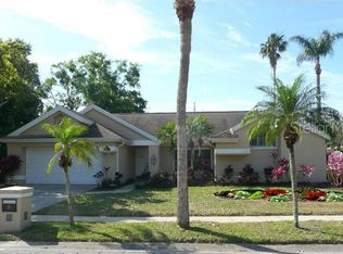 216 Millstone Dr, Palm Harbor, FL 34683