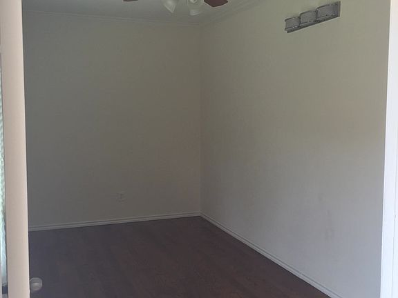 4th image of 311 N Hollow Ave