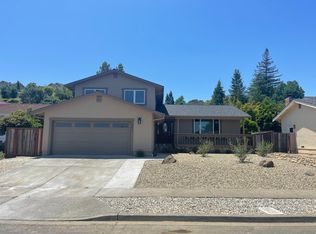 1141 Mountain View Cir, Napa, CA 94558