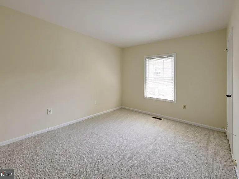 7518 Westlake Ter #32 — Photo 41