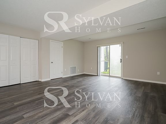 4th image of 8242 Roanoke Ct