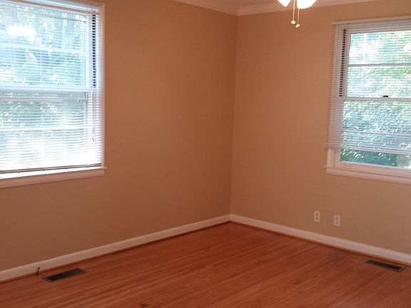 Living Room: hardwoods, crown molding