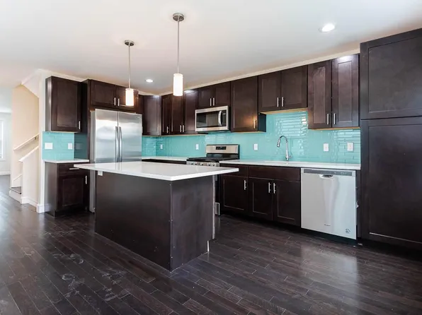 478 Fulton St, Medford, MA