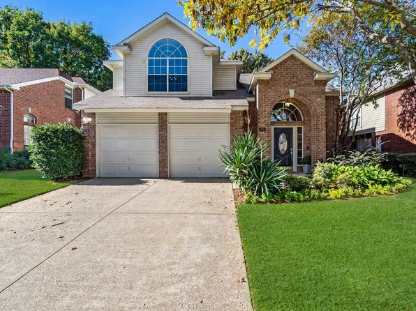 1711 Foxchase Ln, Grapevine, TX 76051