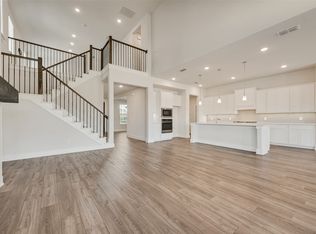 1751 Shumard St, Waxahachie, TX 75165