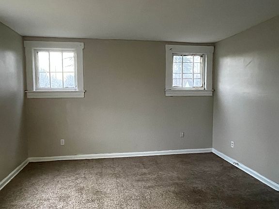 2nd image of 919 Forest Park Blvd NW Unit B