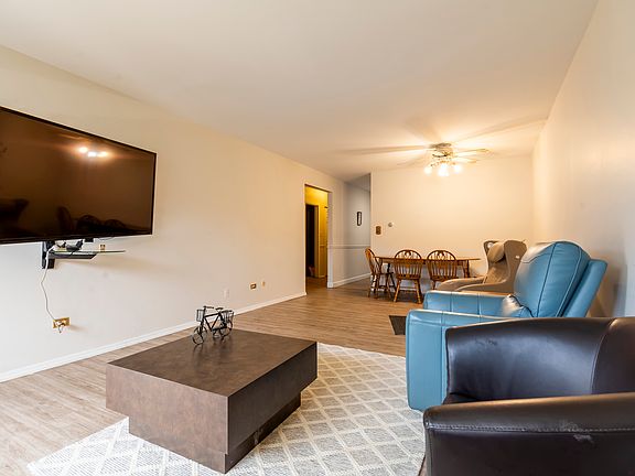 4th image of 1320 Lore Ln #108