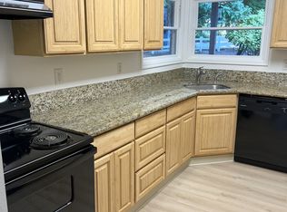 4662 SW Carman Dr, Lake Oswego, OR 97035
