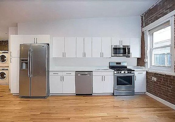 5th image of 75 Bowery #3AA