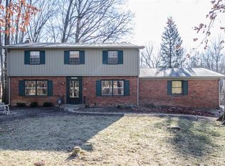 10905 Timber Ln, Carmel, IN 46032