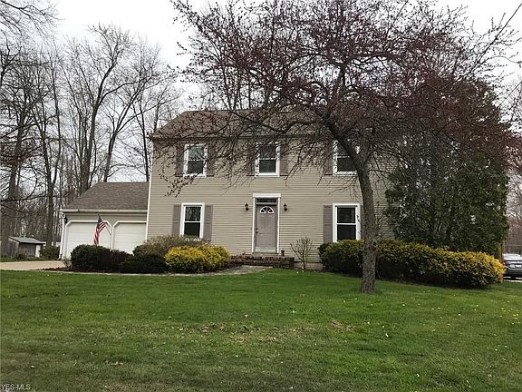 2nd image of 2206 Deerfield Dr