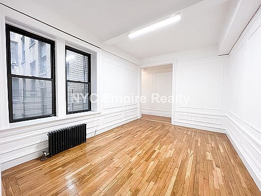 2nd image of 325 W 77th St #2E