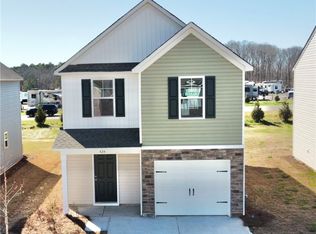 424 Seaborn Cir, Pendleton, SC 29670