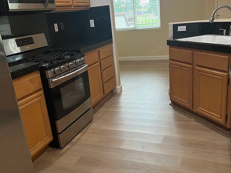 2384 Sunningdale Dr #2384 — Photo 4