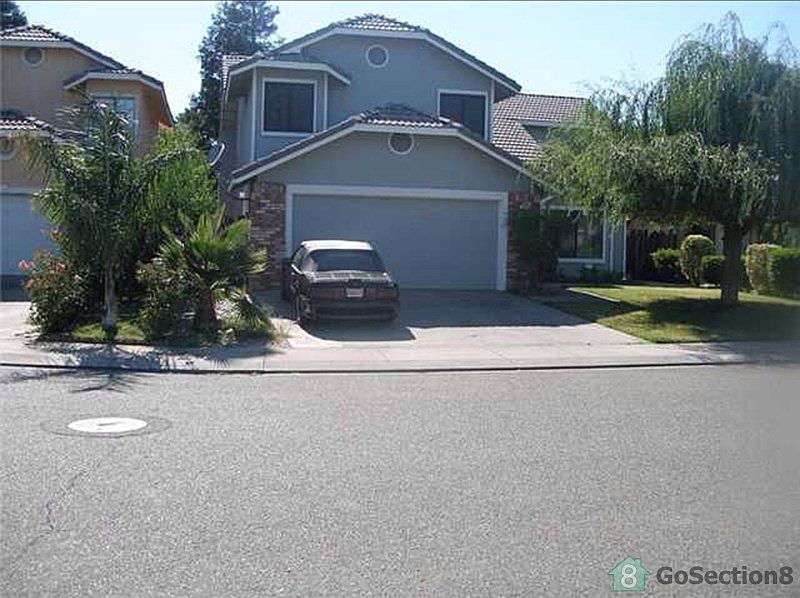 2nd image of 3013 Willetts Way