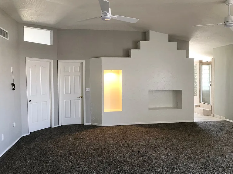 1515 N Nebraska St — Photo 36