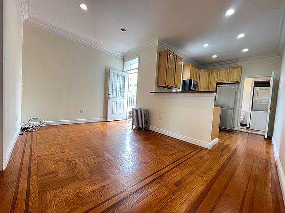 2nd image of 36-24 32nd St #3