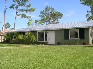 7530 Seabreeze Dr, Lake Worth, FL 33467