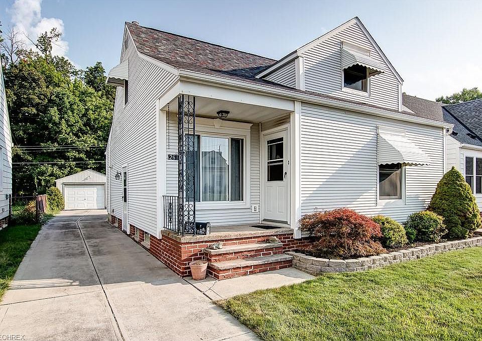 1st image of 2610 Park Dr