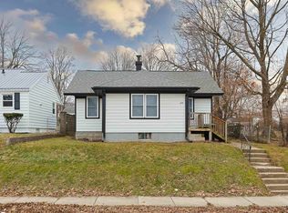 214 E Woodside St, South Bend, IN 46614