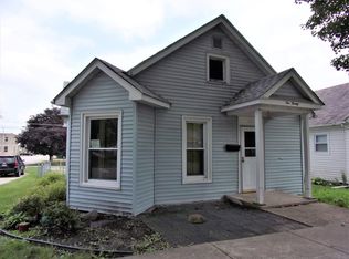 220 Pleasant St, Joliet, IL