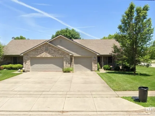 459 S Wolf Creek St #457, Brookville, OH 45309