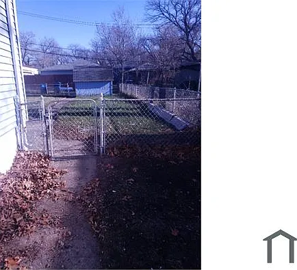 4181 Buchanan St — Photo 14