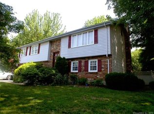 206 Firetown Rd, Simsbury, CT 06070