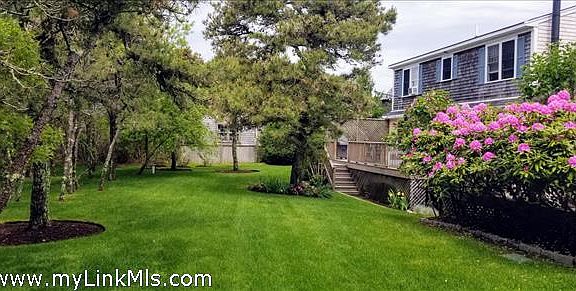 3rd image of 8 Woodland Dr