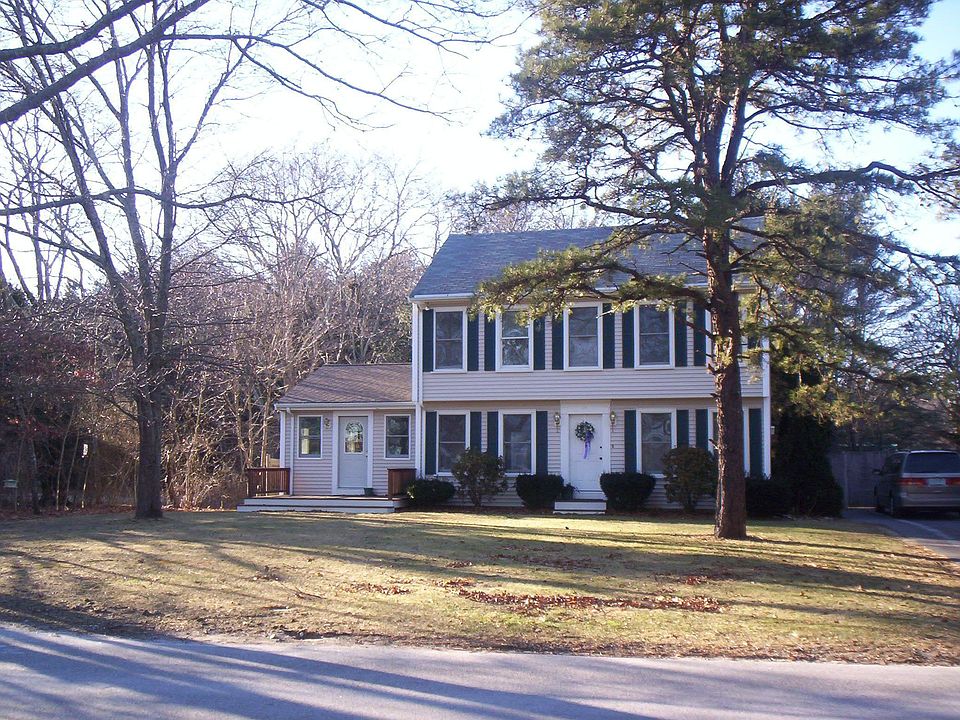 3 BR/1.5 Ba w/ 2 room newer addition