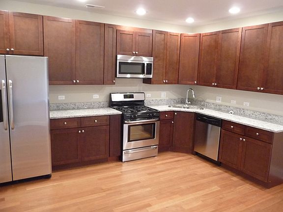 2nd image of 3705 N Kedzie Ave APT 307