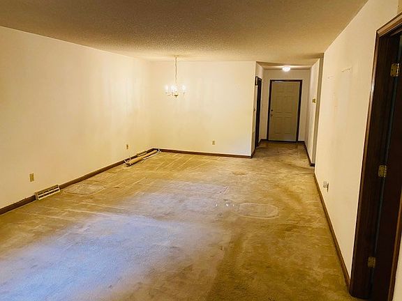 4th image of 103 Cedar Point Dr