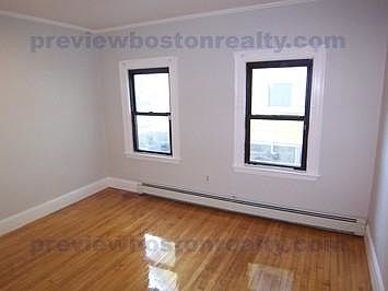 2nd image of 117 Glenville Ave #Sd1